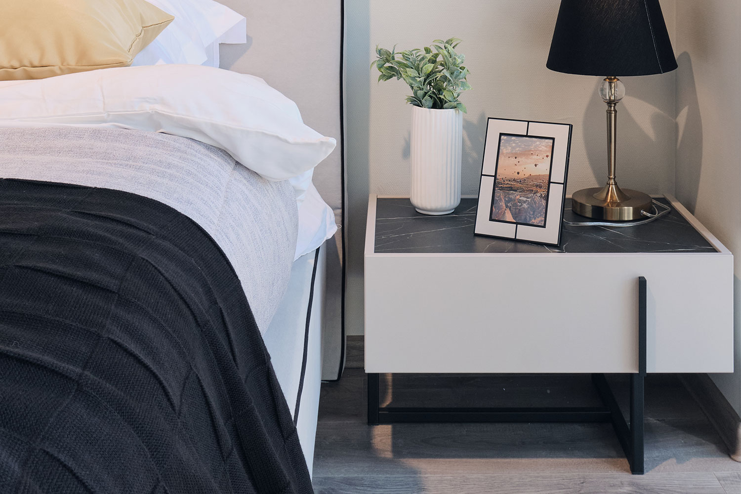 Прикроватная тумба Милагро МИ-300.10