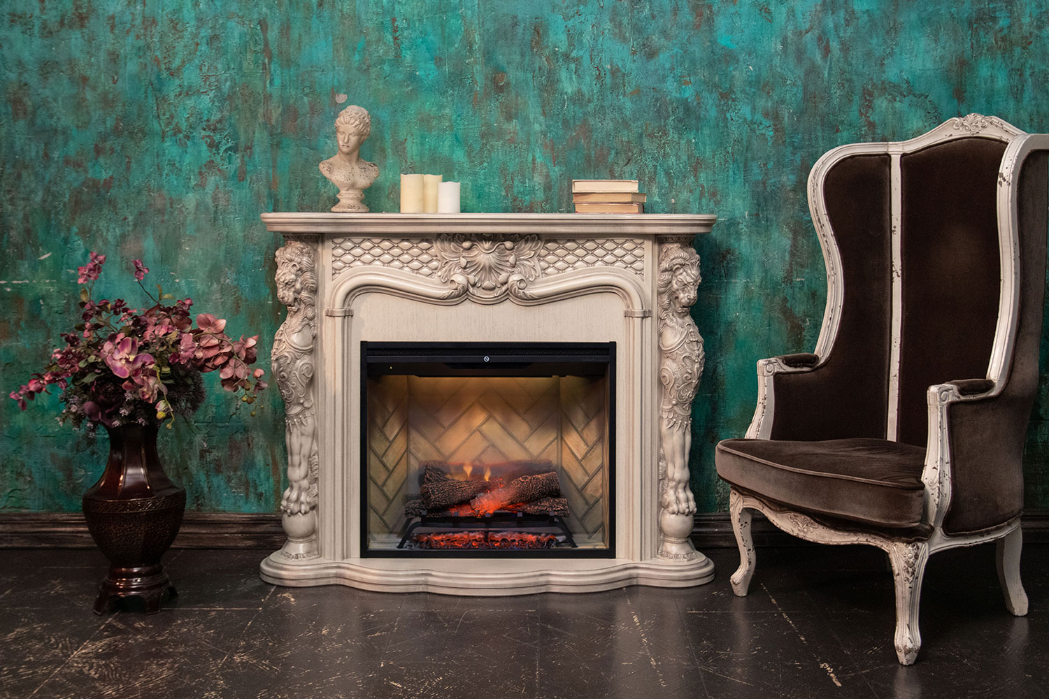 Каминокомплект Castle Слоновая кость с патиной с очагом 3020-INT Symphony 30 с пультом