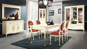 Столы и стулья